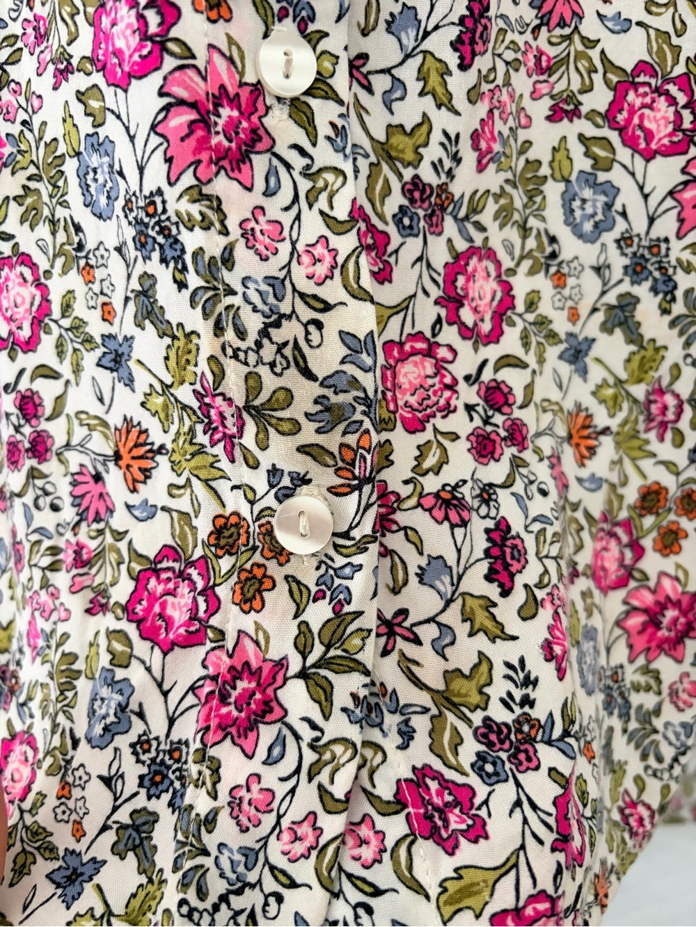 Jane and Delancey Pink Multi Floral Button-Front Short Sleeve Shirt - Picture 7 of 8